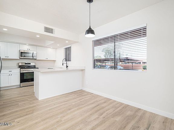 3rd image of 12222 N Paradise Village Parkway S #144