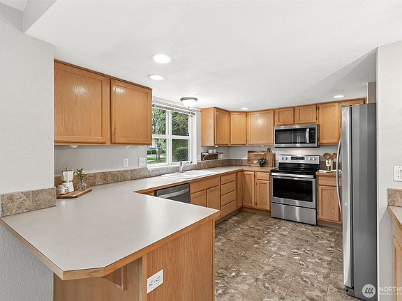 3rd image of 4325 Concordia Lane SE