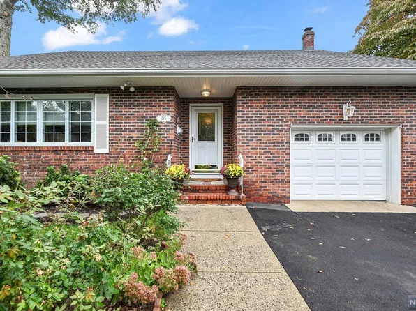 775 Holly St, New Milford, NJ 07646