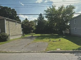 216 B Nelson St E #218, Hawkesbury, ON K6A 1L9