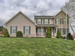 1066 Landis Rd, Elizabethtown, PA 17022