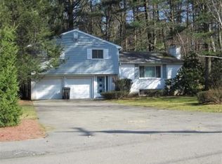 15 Ledgetree Rd, Medfield, MA 02052