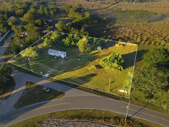 891 W Lake Wales Rd N, Lake Wales, FL 33859