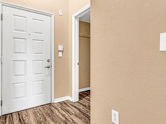 5th image of 410 S Armenia Ave Unit 916