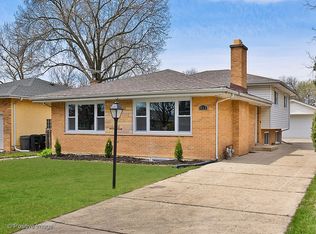 412 N Princeton Ave, Villa Park, IL 60181