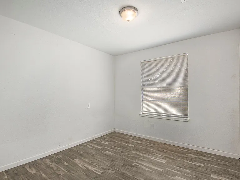 6000 Calloway Ct — Photo 18