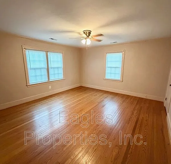 1509 Highway 91 N — Photo 9