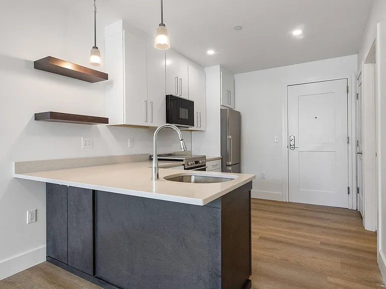 238 Deer St #205 — Photo 5