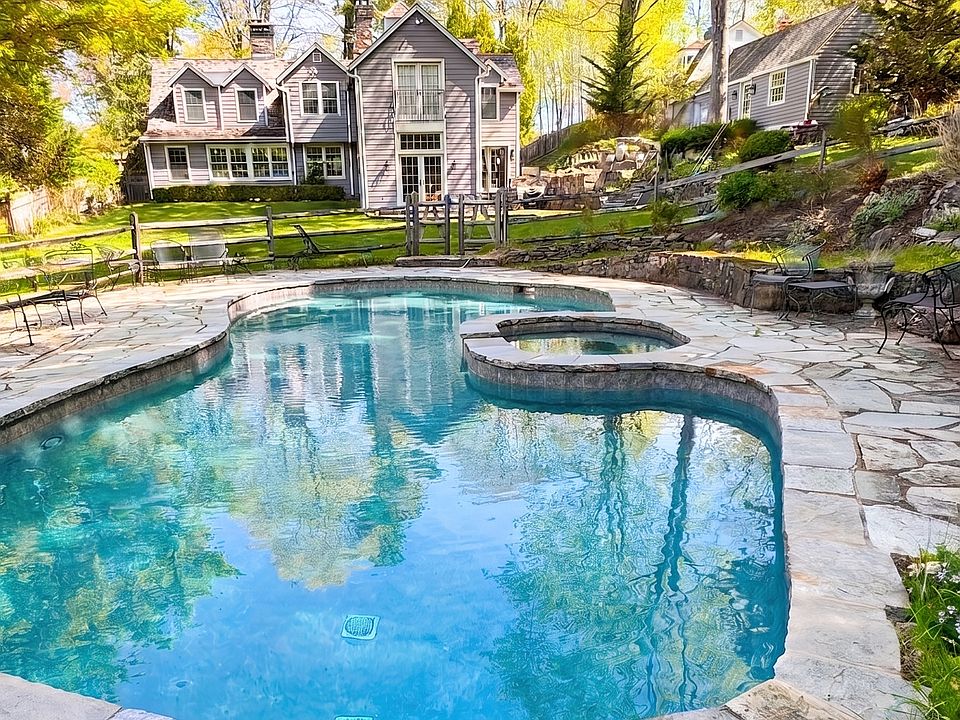 1st image of 48 Goodwives River Rd