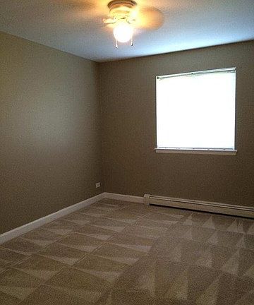 5th image of 443 Gregory Ave