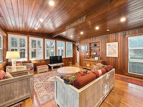 5th image of 22649 NE 105TH AVENUE ROAD