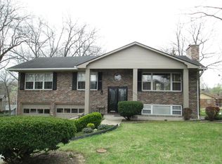 900 Oak Haven Dr, Columbia, MO 65203