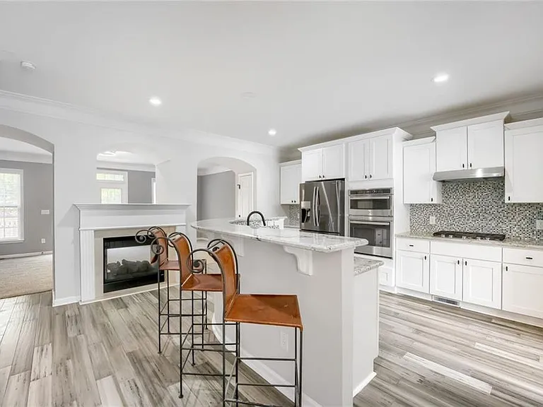 6127 Joybrook Rd — Photo 3