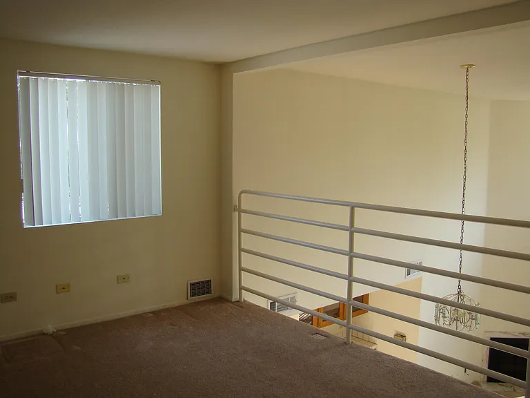 4631 Kester Ave #207 — Photo 5