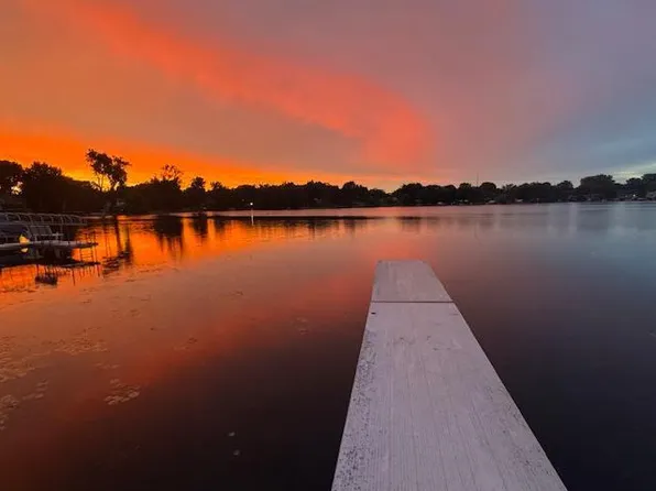 1724 19th Ter NW, New Brighton, MN 55112