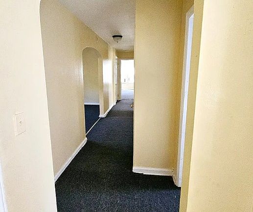 5th image of 35 Farley Ave #3A