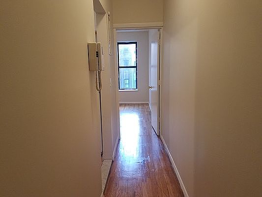 4th image of 248 W 105th St #6SE