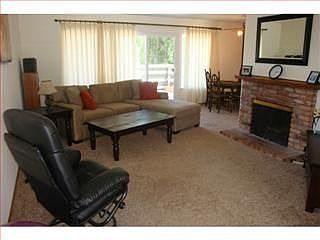 2nd image of 950 Glenview Dr