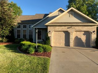 213 Chapel Hill Dr NW, Warren, OH 44483