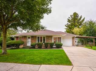 400 S Elizabeth St, Lombard, IL 60148