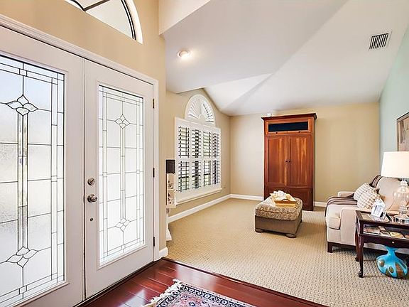 4th image of 1405 Ventana Dr