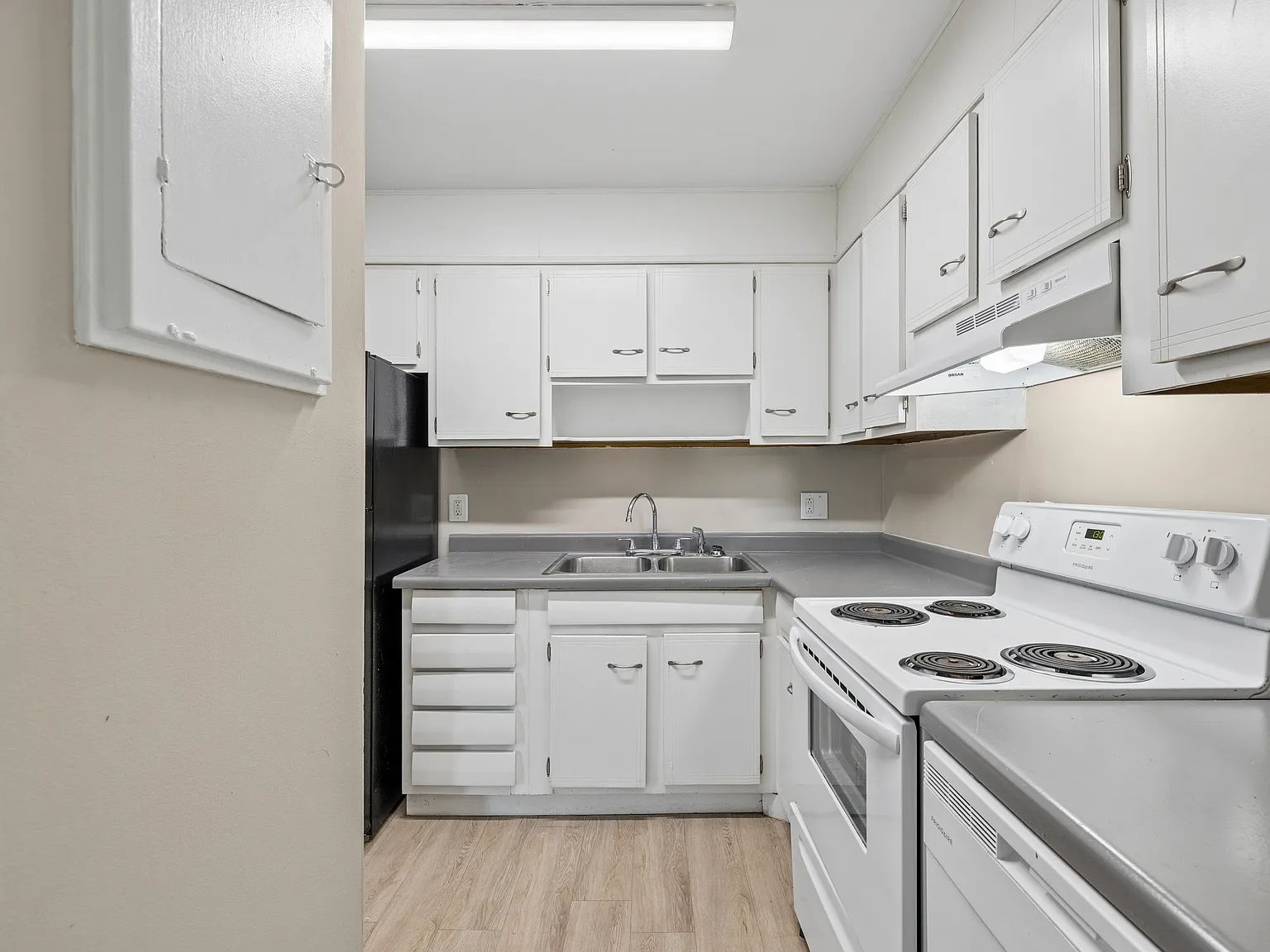 Stoneview Homes — Photo 1