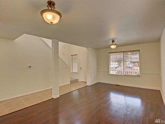 5th image of 15734 Yelm Terra Way SE