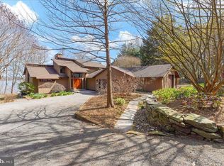 12437 Coopers Ln, Worton, MD 21678