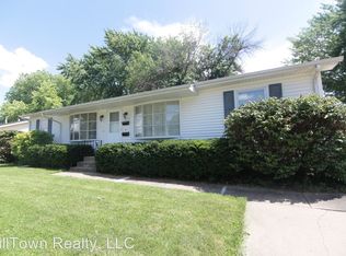1637 W 43rd St #2, Davenport, IA 52806