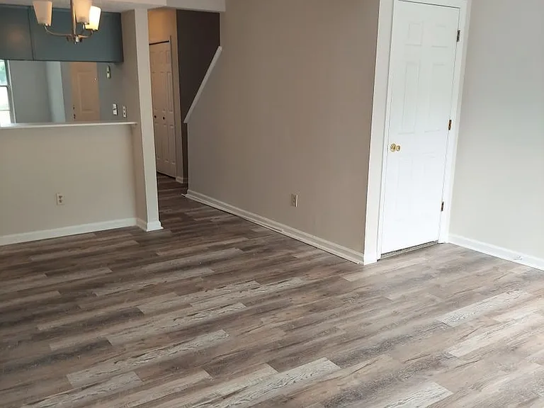 675 Lex Dr — Photo 9