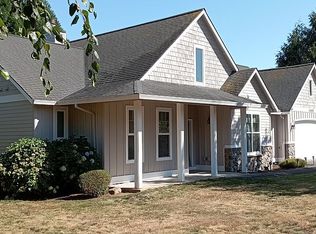 50592 Hillcrest Dr, Scappoose, OR 97056