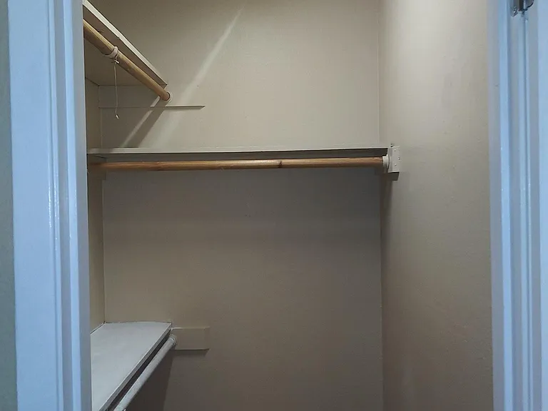 522 Matt Ln — Photo 14