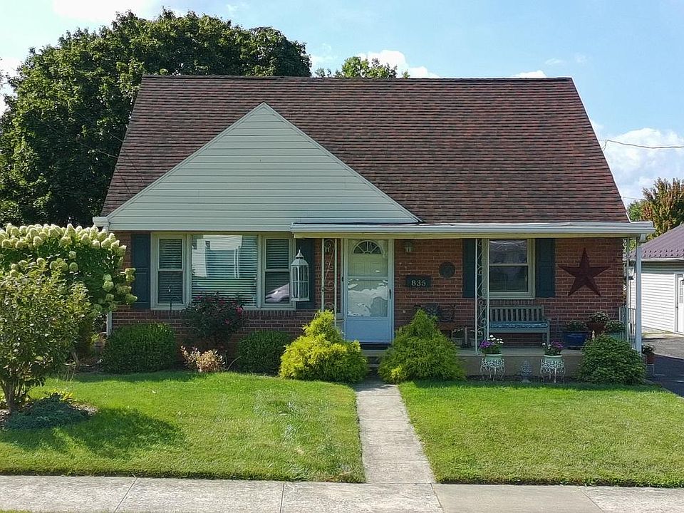 1st image of 835 Middle St