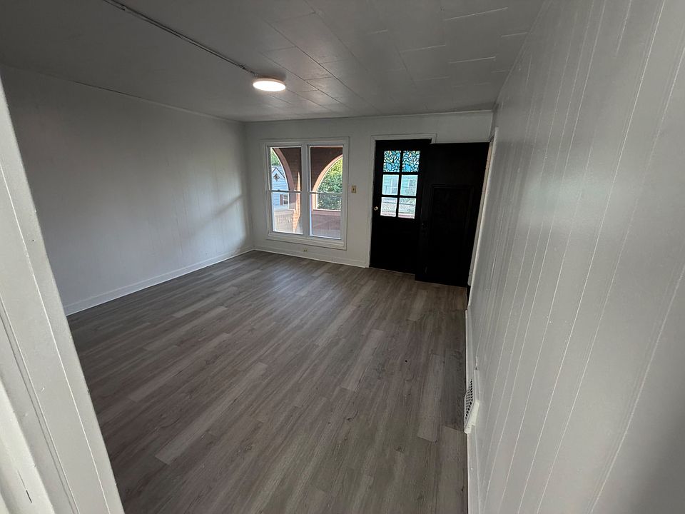 1st image of 9815 Elizabeth Ave #Up