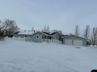 471 Outlook Bench Rd, Outlook, MT 59252