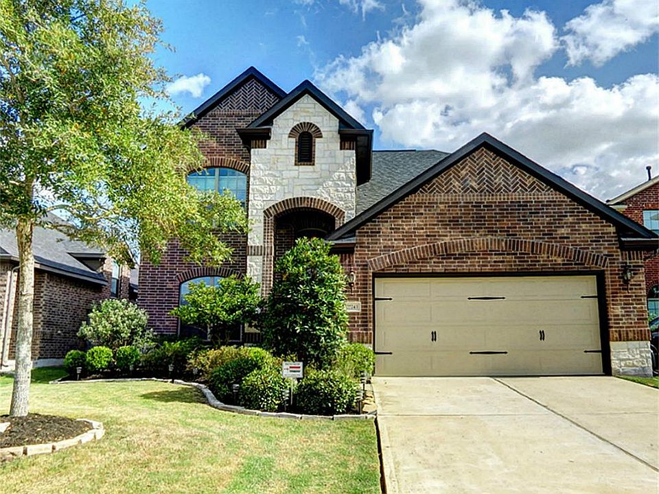 1st image of 27243 Buffalo Hills Ln