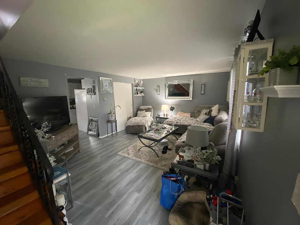 1st image of 63 Creekside Dr #B