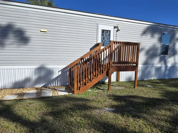 20275 Sherrill Ln, Estero, FL 33928