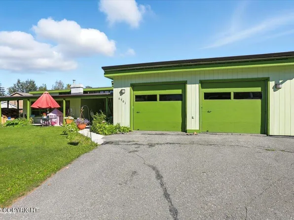 6701 Cranberry St, Anchorage, AK 99502