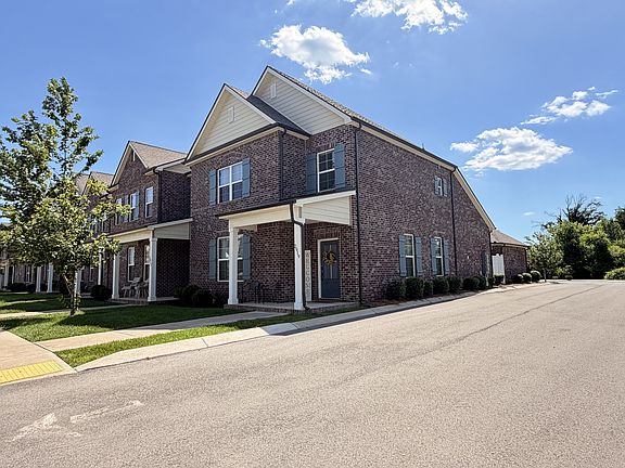 2nd image of 2919 Suzanne Landon Dr