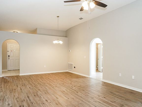 4th image of 2955 Elbib Dr