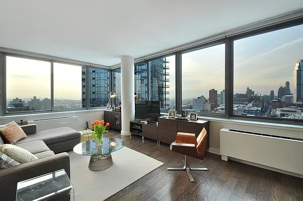 Sold by Corcoran | media 1