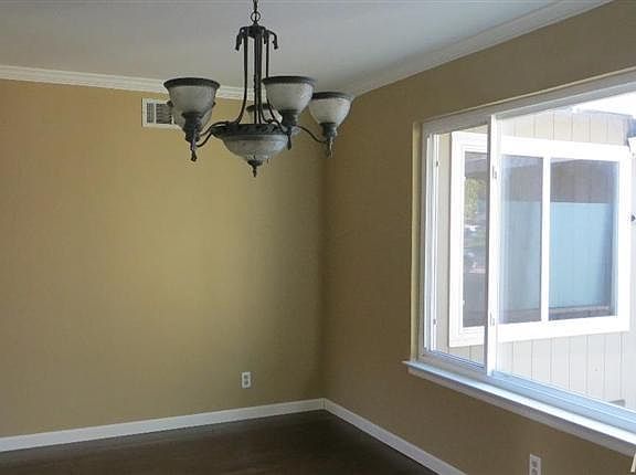4th image of 2531 Stanfield Dr