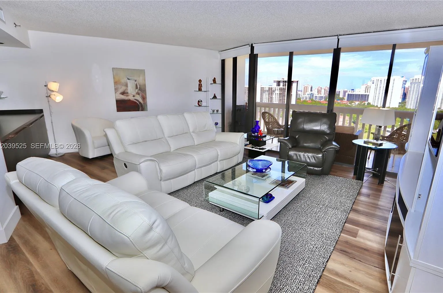 1000 Isl Blvd Williams Is — Photo 2