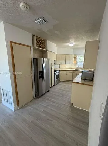 9240 Nautilus Dr — Photo 11