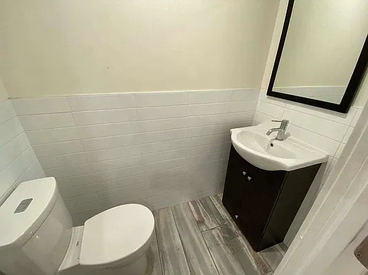Rented by Yup Realty LLC | media 10
