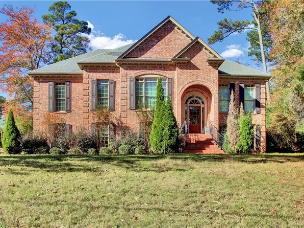 8071 Rannoch Moor Dr, Winston, GA 30187