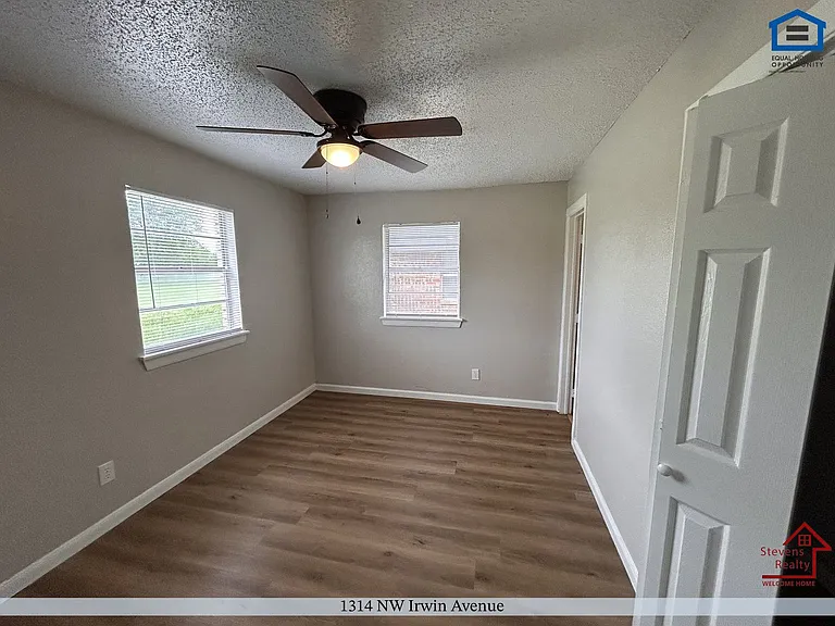 Bella Vista — Photo 32