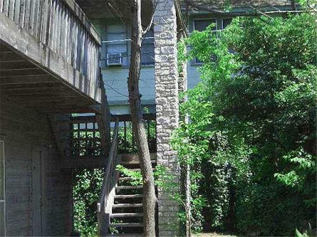 2nd image of 2313 Longview St APT 202