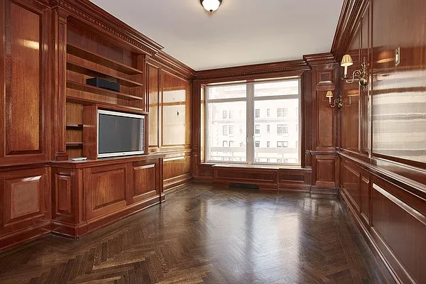 Sold by Brown Harris Stevens | media 26